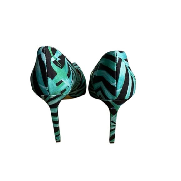 Nine West Women's Tatiana Fabric Pointy Toe Pumps - Picture 4 of 8